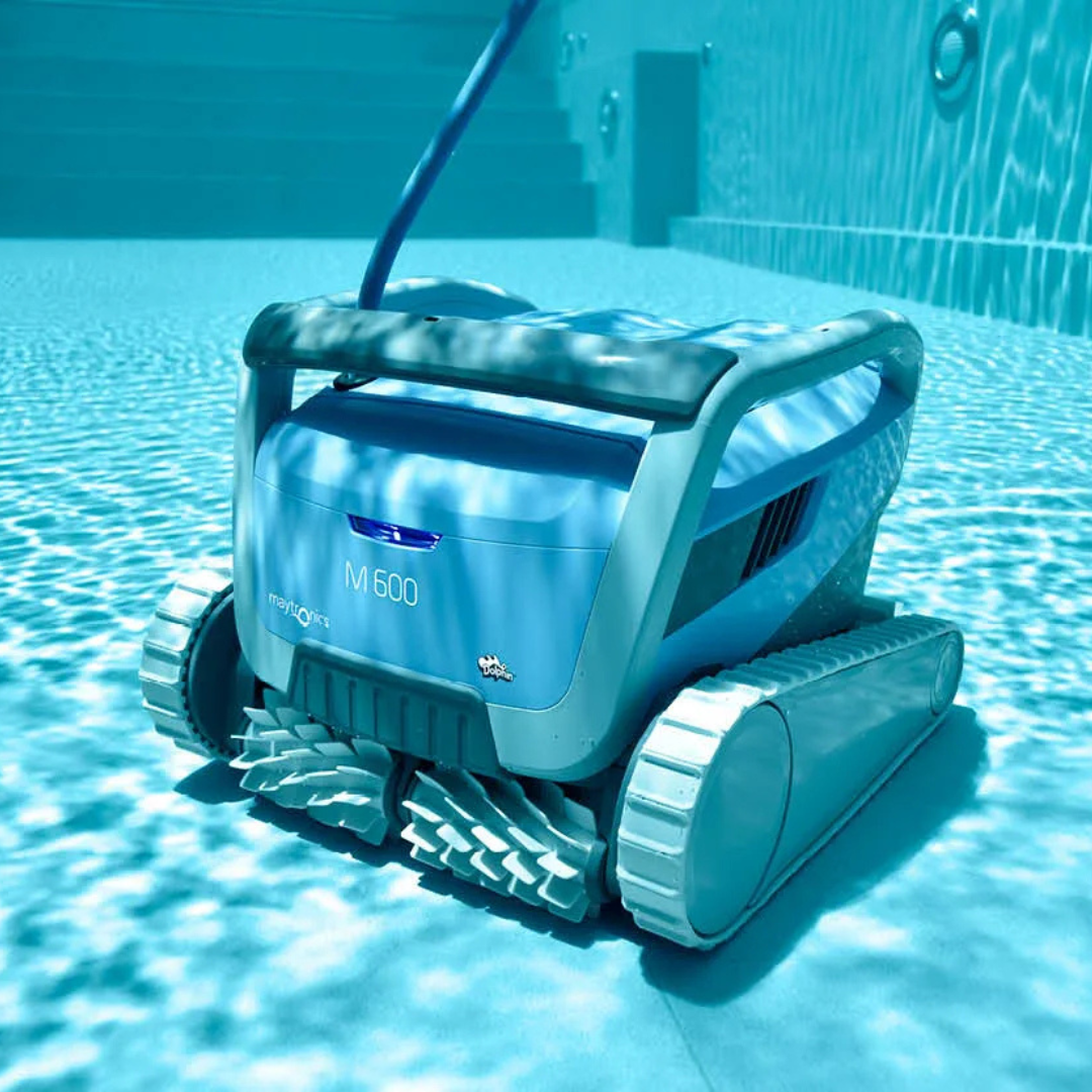 Dolphin M600 Robotic Wifi Pool Cleaner