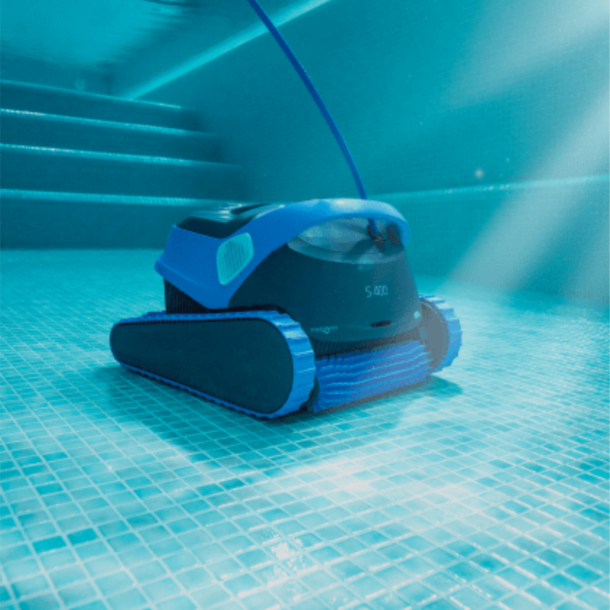 Dolphin S400 Robotic Pool Cleaner