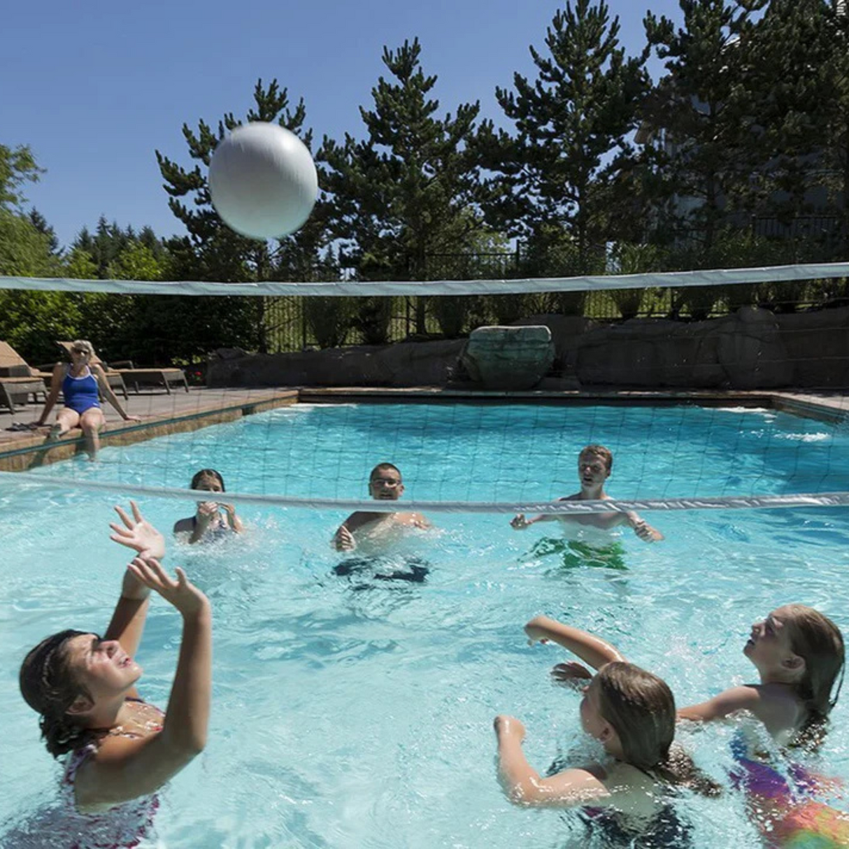 Swim N' Spike Volleyball Game